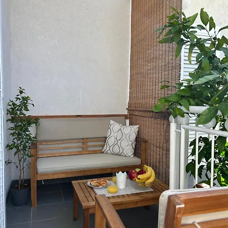 Dado Apartment *